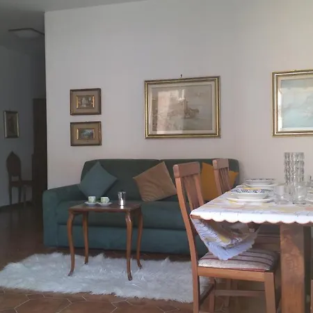 Al Numero 4 Apartment *