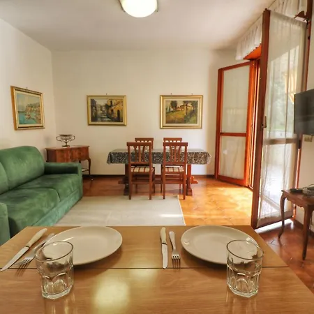 Al Numero 4 Apartment *